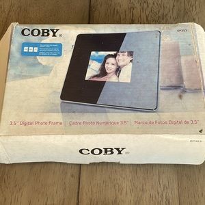 Coby 3.5” Digital Photo Frame